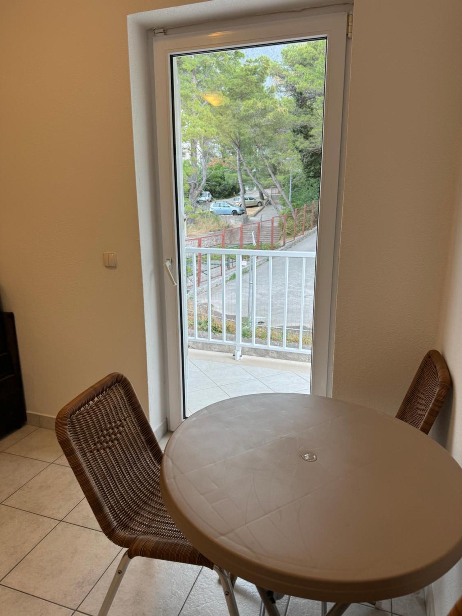 House 100M From The Beach With Free Parking And Breakfast Baška Voda Buitenkant foto